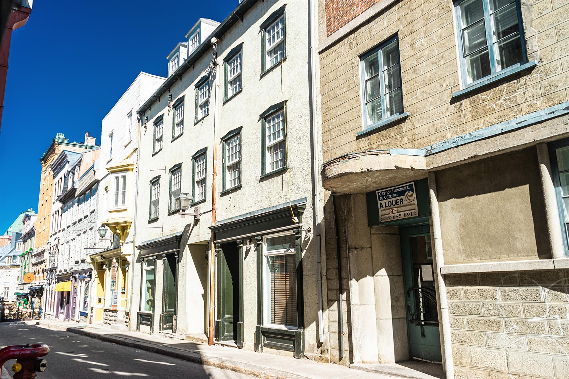 Découvrez Votre Location Idéale à Québec : Où le Patrimoine Rencontre le Confort Moderne